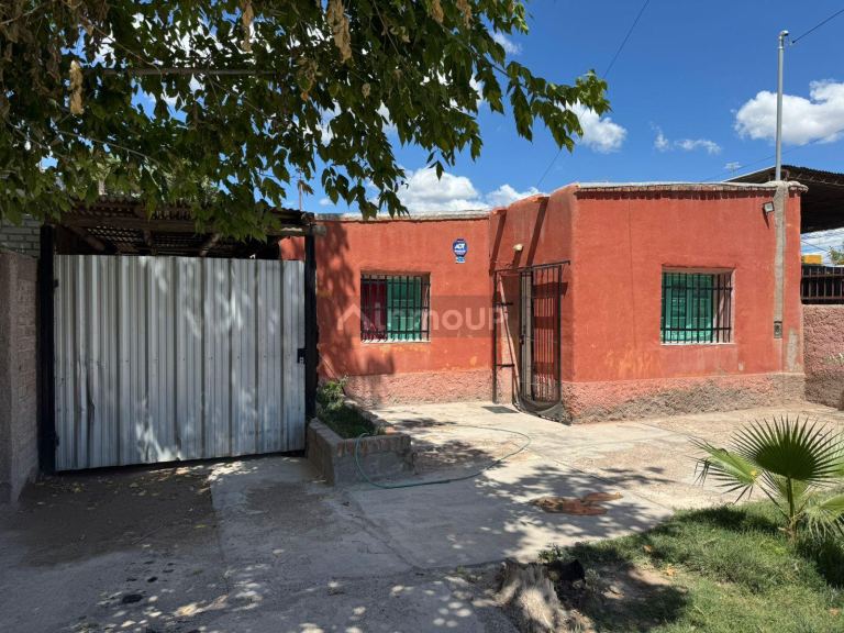 Casa en Venta en Maipu, Mendoza
