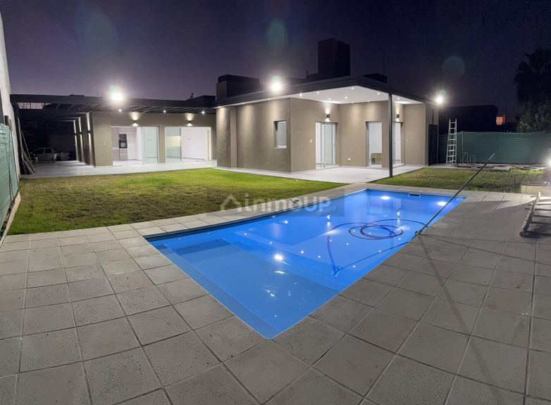 Casa en Venta en Maipu, Mendoza