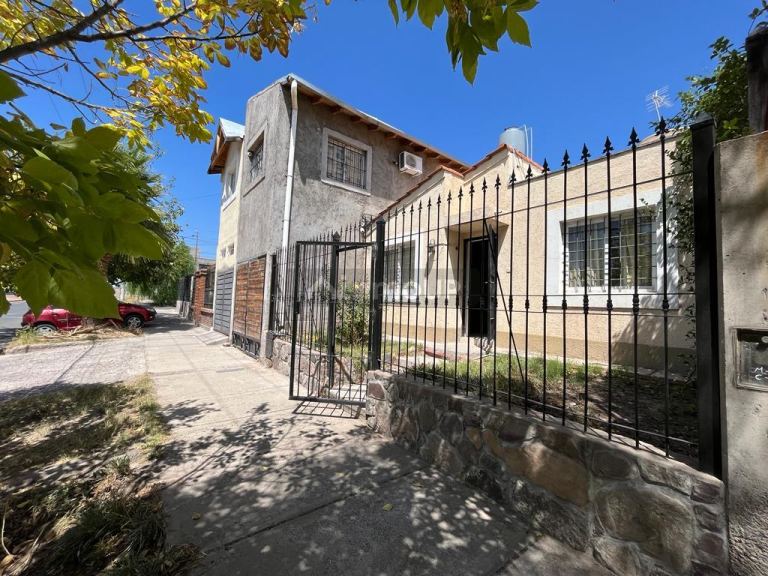 Casa en Venta en Las Heras, Mendoza