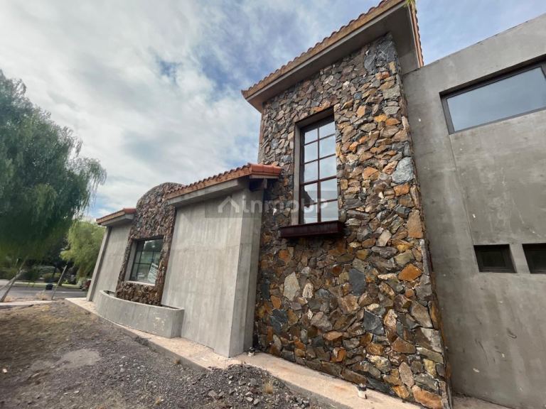Casa en Venta en Capital, Mendoza
