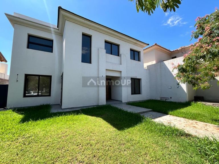 Casa en Venta en Guaymallen, Mendoza