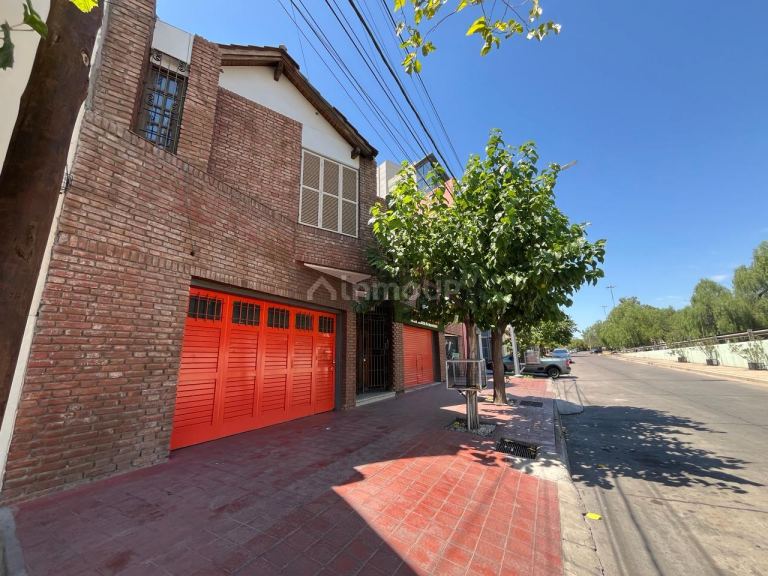 Casa en Venta en Guaymallen, Mendoza