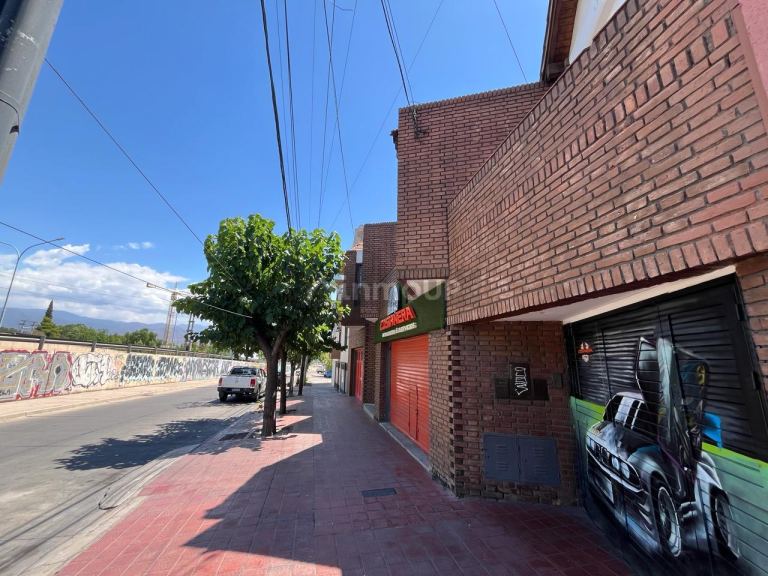Casa en Venta en Guaymallen, Mendoza