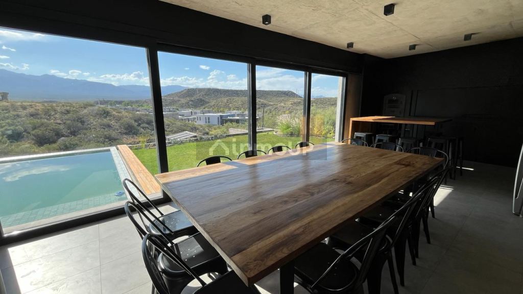 Casa en Venta en Lujan de Cuyo, Mendoza