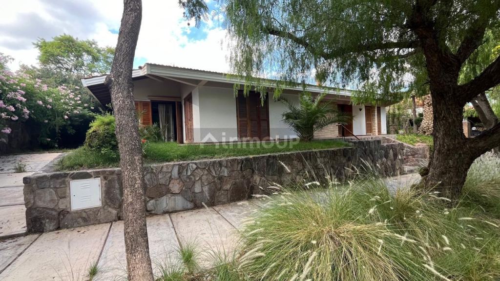 Casa en Venta en Capital, Mendoza