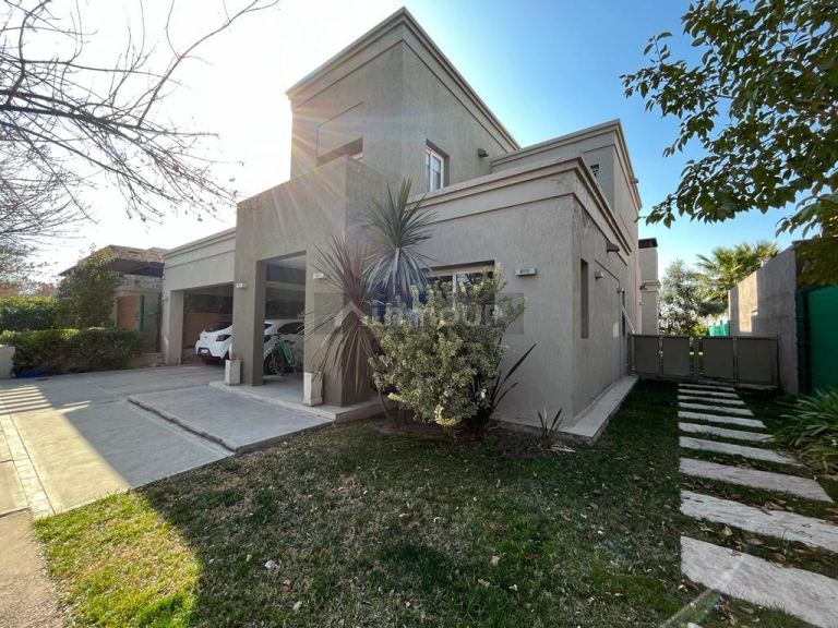 Casa en Venta en Lujan de Cuyo, Mendoza