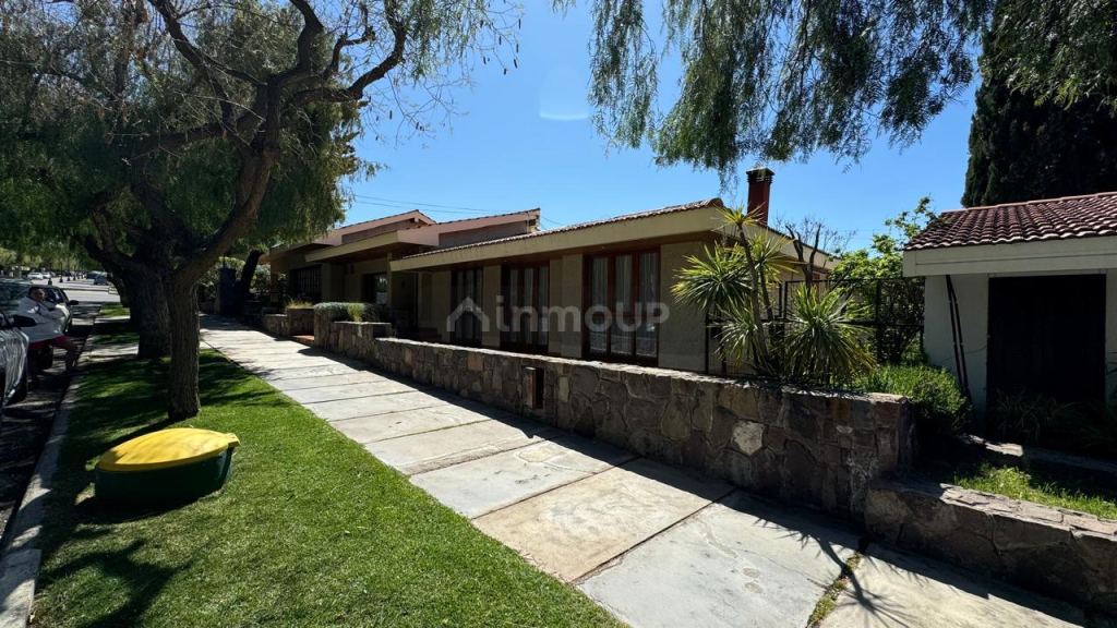 Casa en Venta en Capital, Mendoza