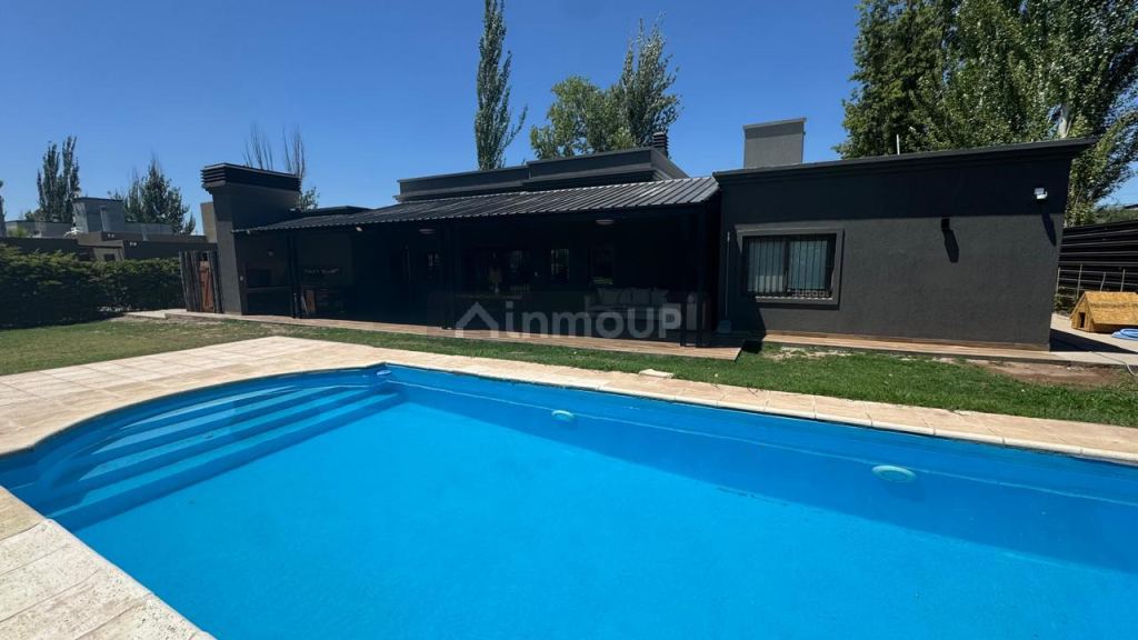 Casa en Venta en Maipu, Mendoza