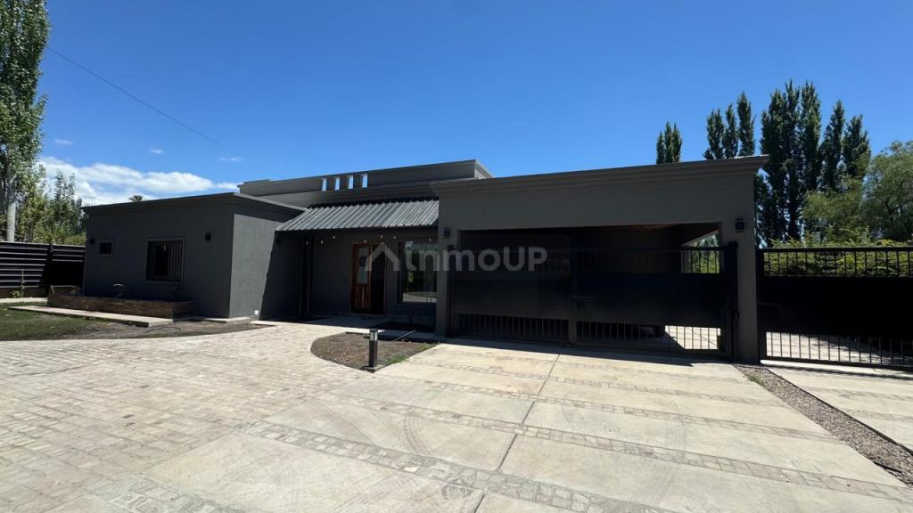 Casa en Venta en Maipu, Mendoza