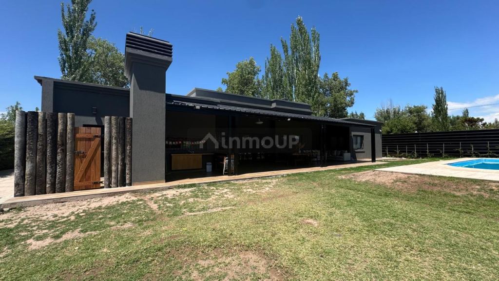 Casa en Venta en Maipu, Mendoza