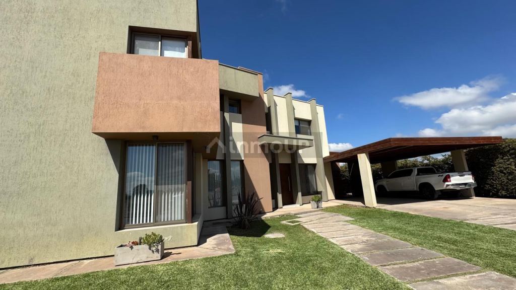 Casa en Venta en Maipu, Mendoza