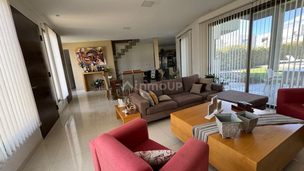 Casa en Venta en Maipu, Mendoza