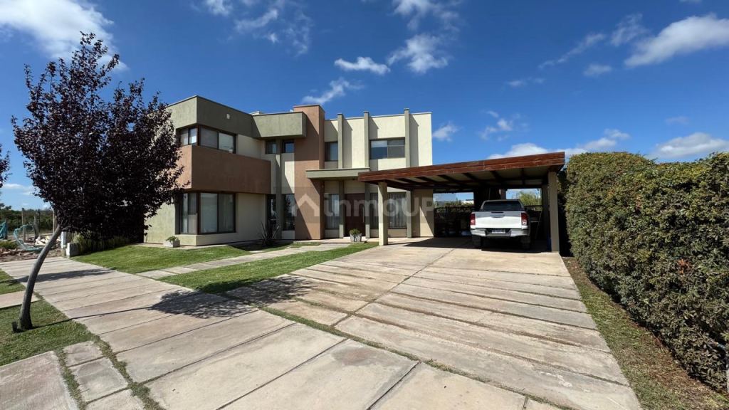 Casa en Venta en Maipu, Mendoza