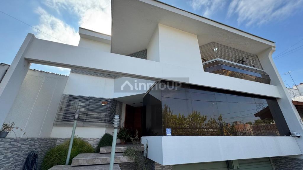 Casa en Venta en Guaymallen, Mendoza