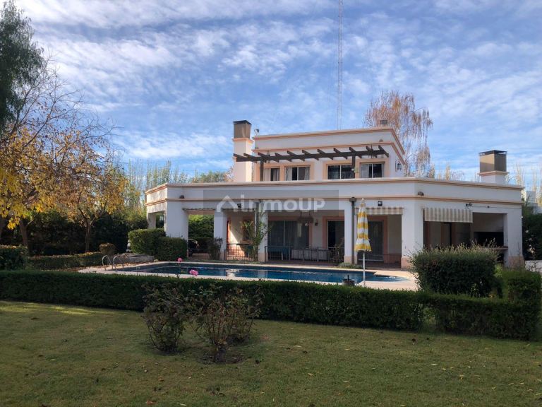 Casa en Venta en Lujan de Cuyo, Mendoza