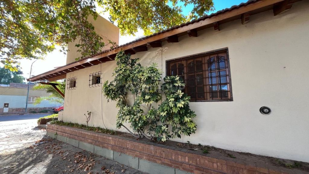 Casa en Alquiler en Godoy Cruz, Mendoza