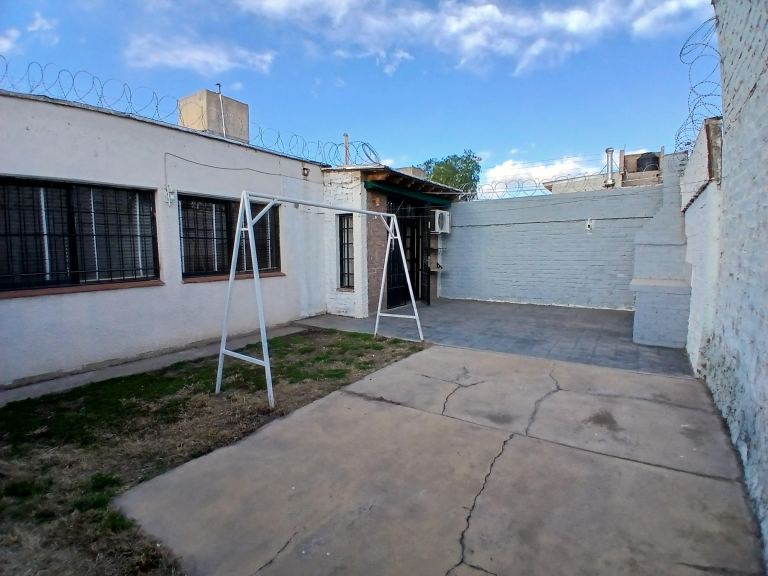 Casa en Venta en Guaymallen, Mendoza