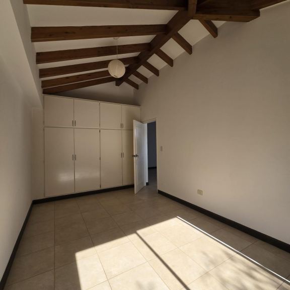 Casa en Alquiler en Capital, Mendoza