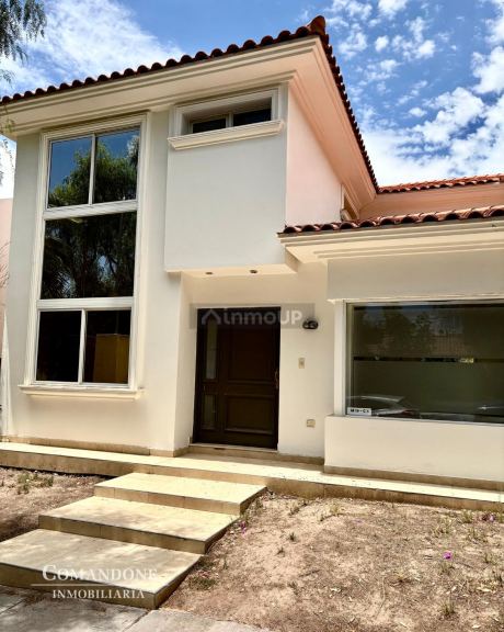 Casa en Alquiler en Capital, Mendoza