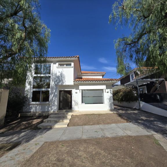 Casa en Alquiler en Capital, Mendoza