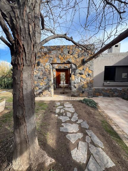 Casa en Alquiler en Lujan de Cuyo, Mendoza