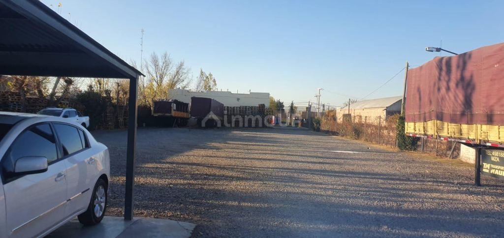 Galpon en Alquiler en Lujan de Cuyo, Mendoza