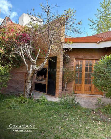 Casa en Venta en Guaymallen, Mendoza