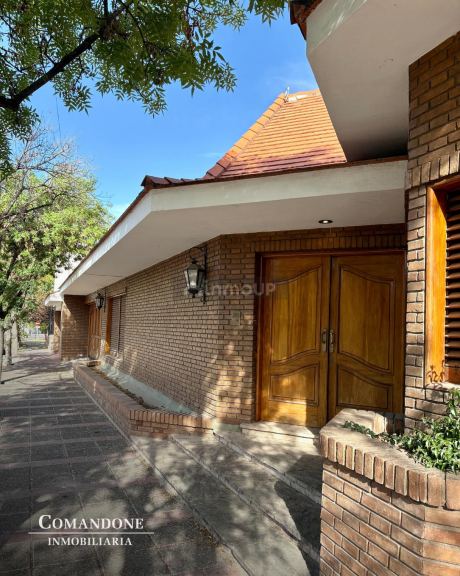 Casa en Venta en Guaymallen, Mendoza