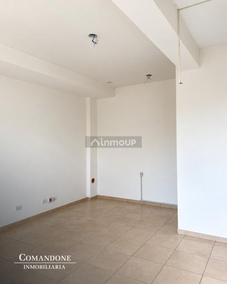 Local Comercial en Alquiler en Godoy Cruz, Mendoza - $ 450.000 | Inmoup - 3
