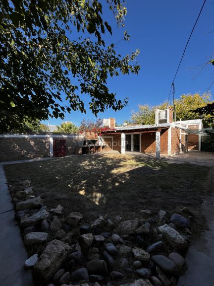 Casa en Alquiler en Rivadavia, San Juan