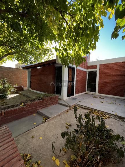 Casa en Alquiler en Rivadavia, San Juan
