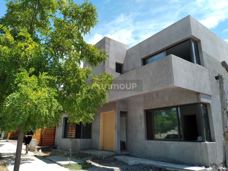 Casa en Venta en Las Heras, Mendoza