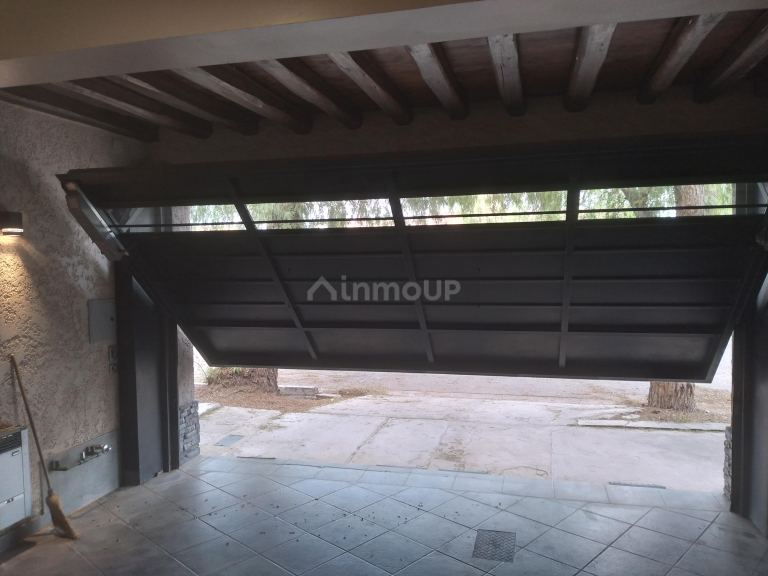 Casa en Venta en Las Heras, Mendoza