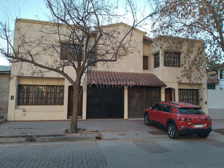 Casa en Venta en Capital, Mendoza
