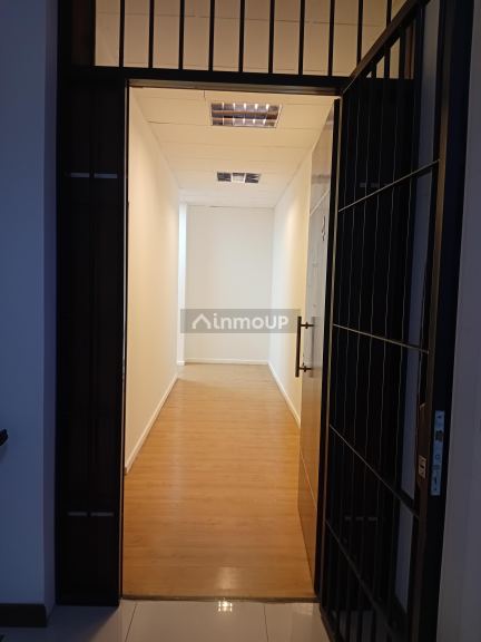 Oficina en Alquiler en Capital, Mendoza - $ 1.200.000 | Inmoup - 9