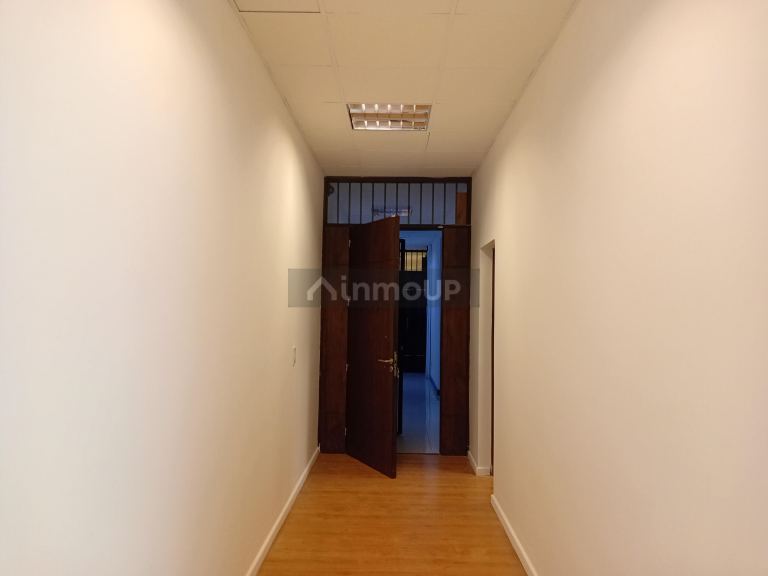 Oficina en Alquiler en Capital, Mendoza - $ 1.200.000 | Inmoup - 17