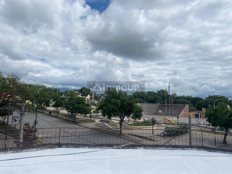 Casa en Alquiler en Capital, Salta