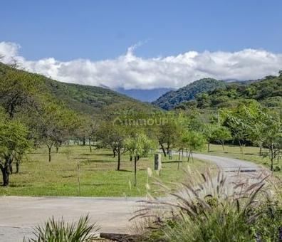 Terreno en Venta en San Lorenzo, Salta