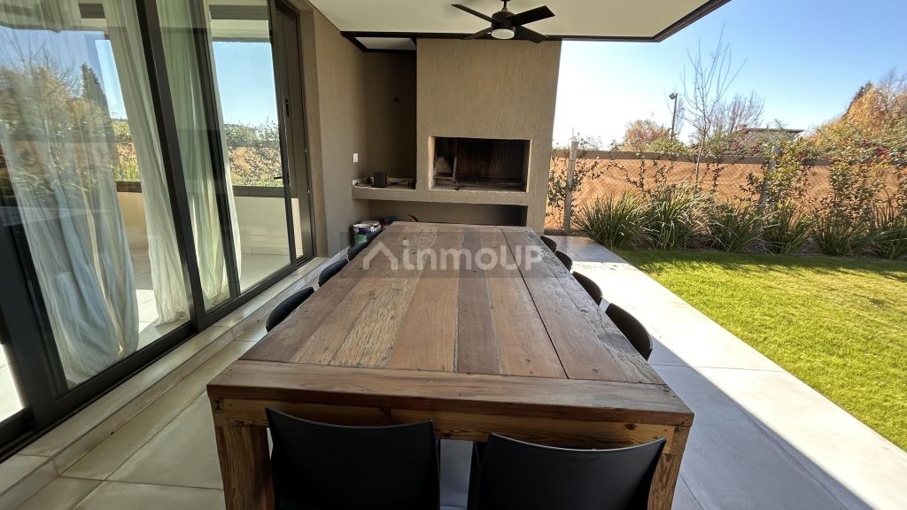 Casa en Venta en Lujan de Cuyo, Mendoza