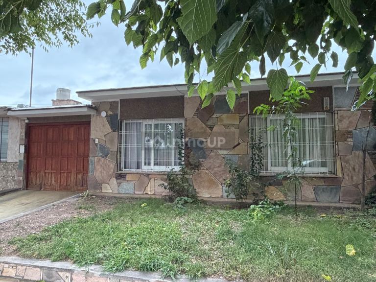 Casa en Venta en Godoy Cruz, Mendoza