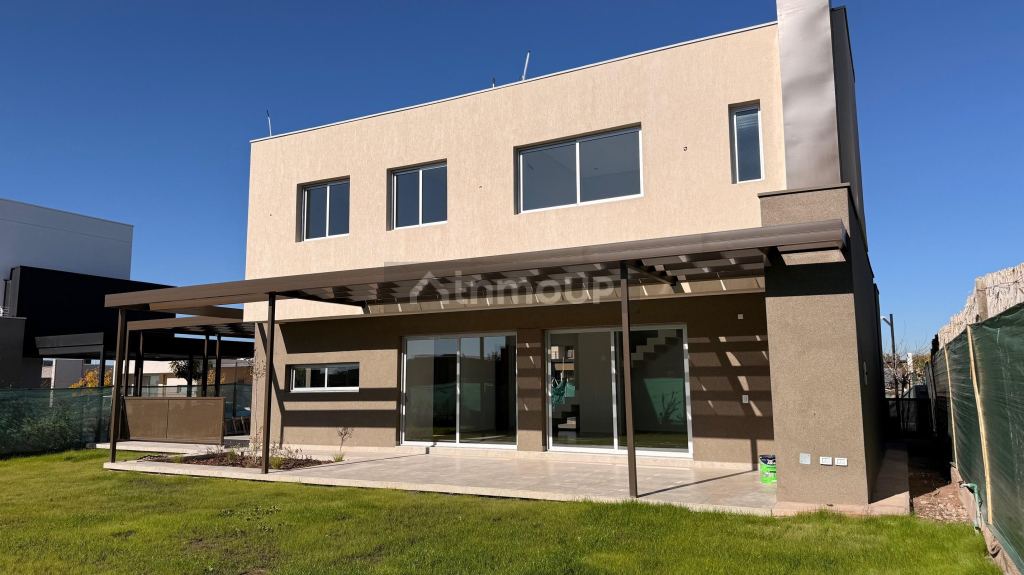 Casa en Venta en Lujan de Cuyo, Mendoza