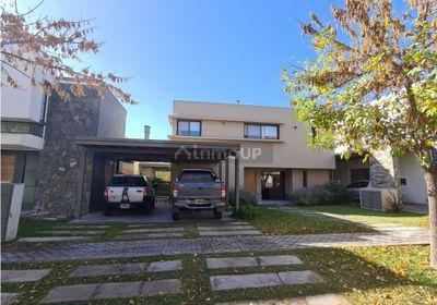 Casa en Venta en Maipu, Mendoza