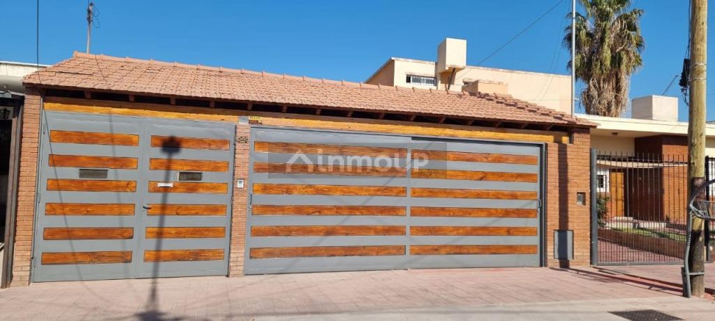 Casa en Venta en Guaymallen, Mendoza