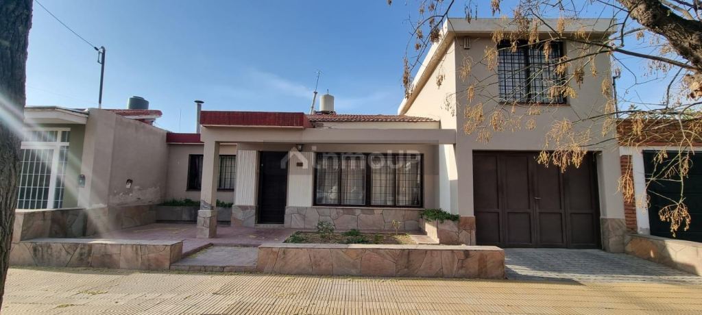 Casa en Venta en Guaymallen, Mendoza