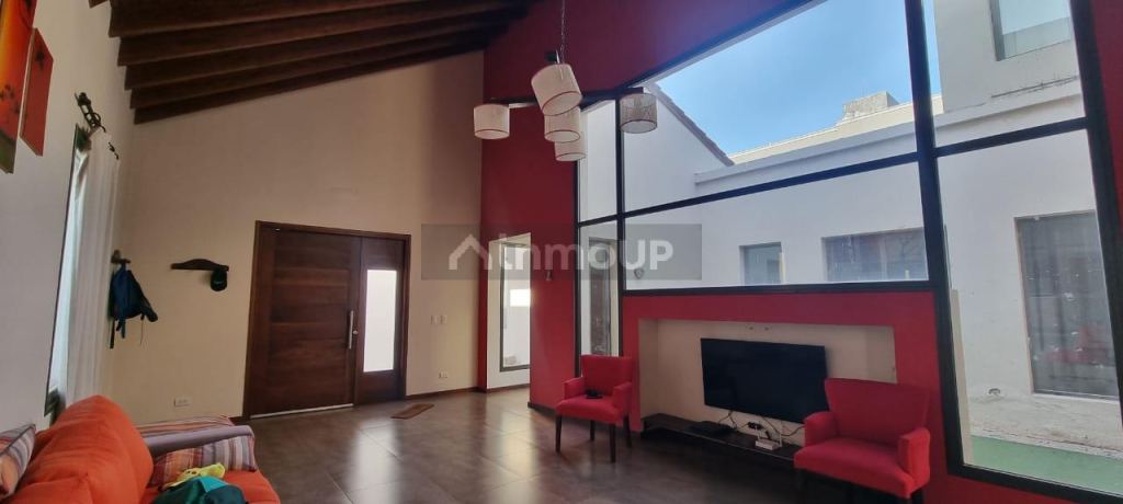 Casa en Venta en Maipu, Mendoza
