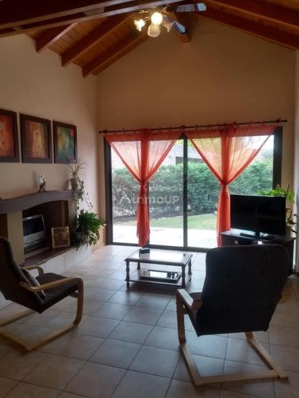 Casa en Venta en Maipu, Mendoza