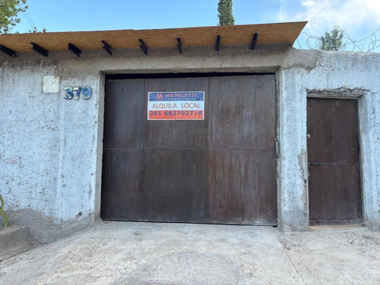 LOCAL COMERCIAL EN Piedras 1720, chacras de coria al 1700