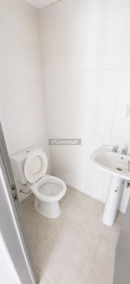 Local Comercial en Alquiler en Lujan de Cuyo, Mendoza - $ 850.000 | Inmoup - 9