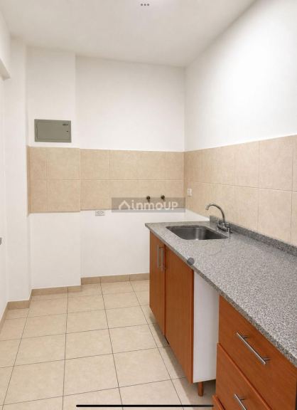 Local Comercial en Alquiler en Godoy Cruz, Mendoza - $ 1.800.000 | Inmoup - 6