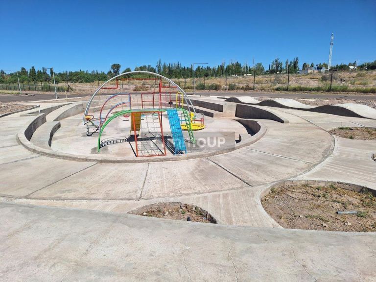 Maipu ADOLFO VILLANUEVA al 2200